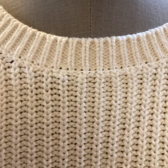 Moth (Anthropologie) Sweater, Cream, Yak blend, Size Medium - Picture 3 of 8